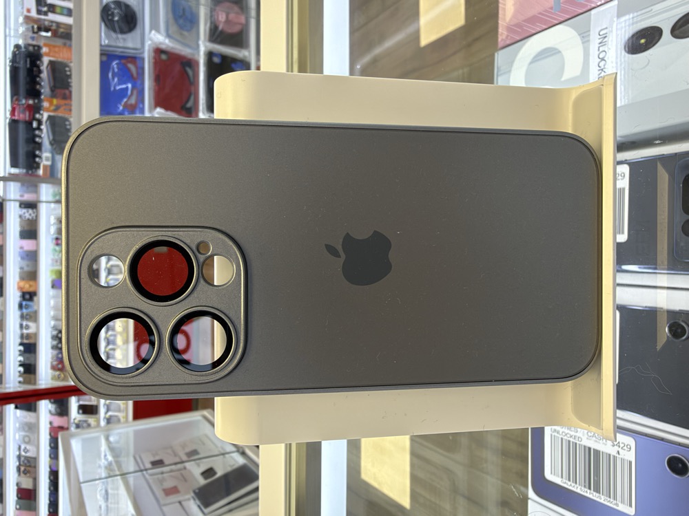 iPhone 16 Case - Frosted Matte - Graphite