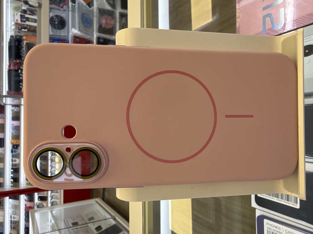 iPhone 16 Case - Silicone MagSafe - Pink