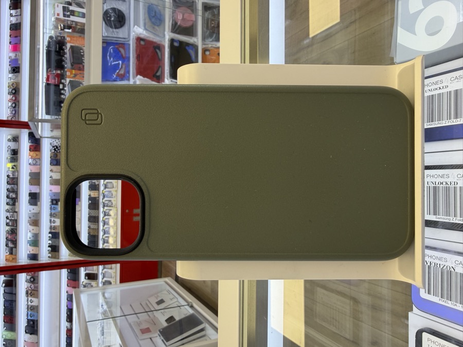 iPhone 14 & 15 Plus Case - Rugged Dual-Layer - Olive