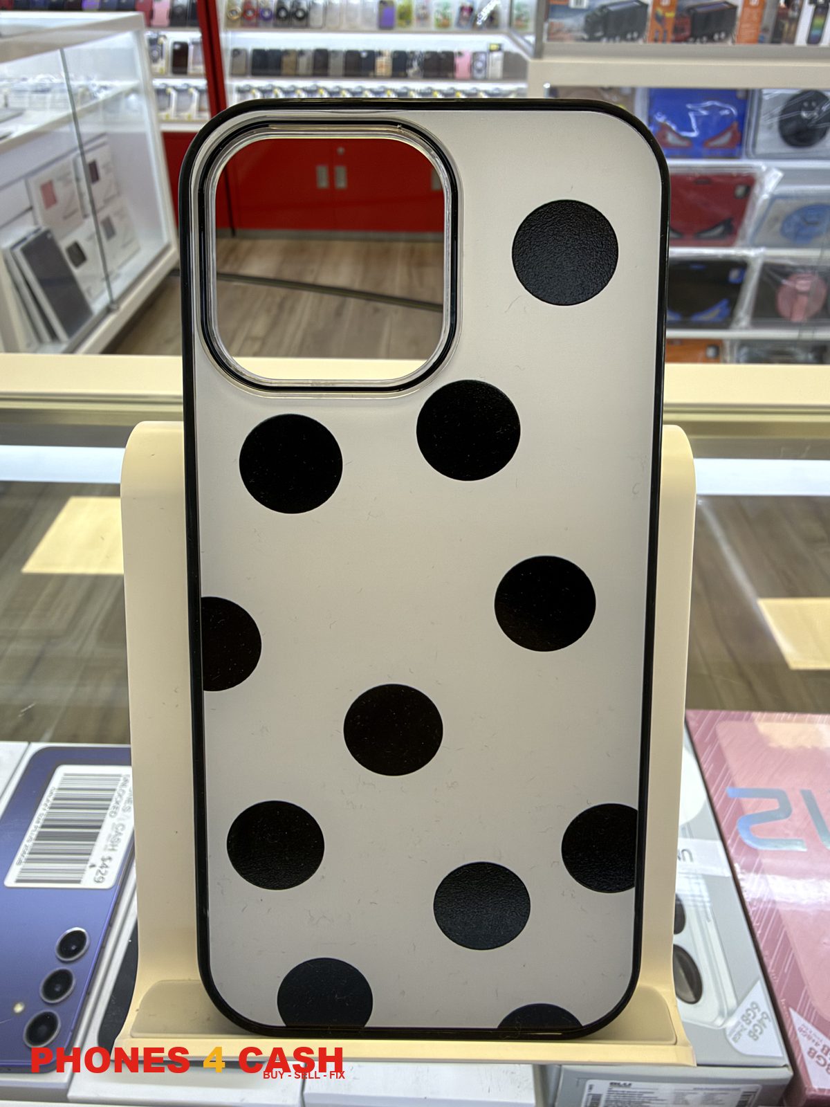 iPhone 16 Pro Max Case - Polka Dot White