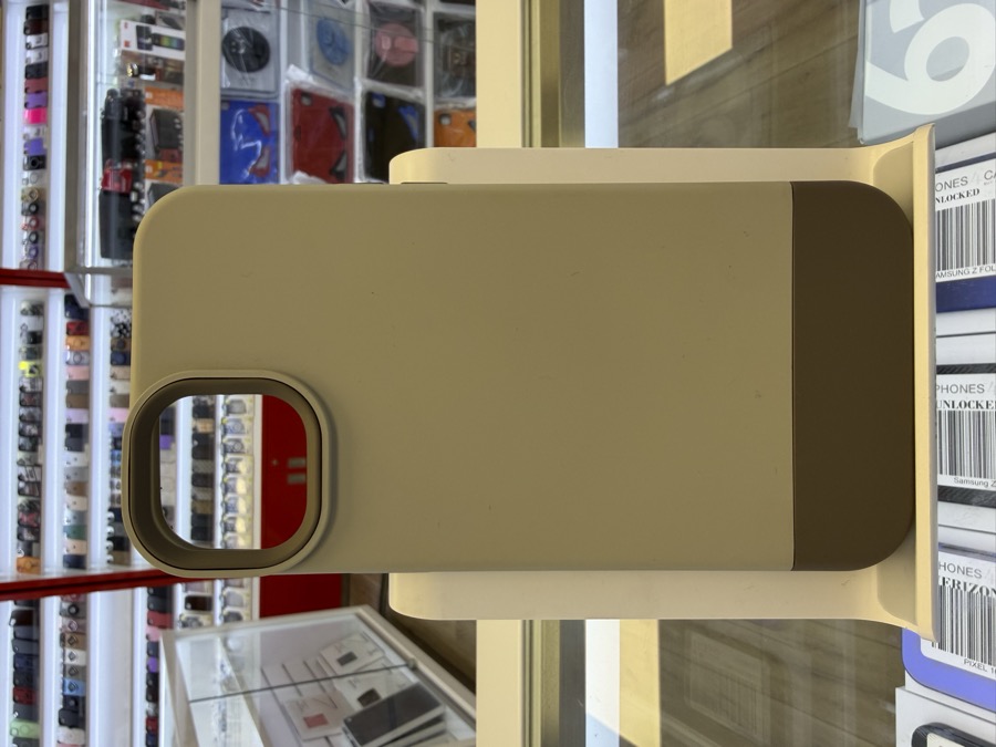 iPhone 14 & 15 Plus Case - Two-Tone Cream and Brown