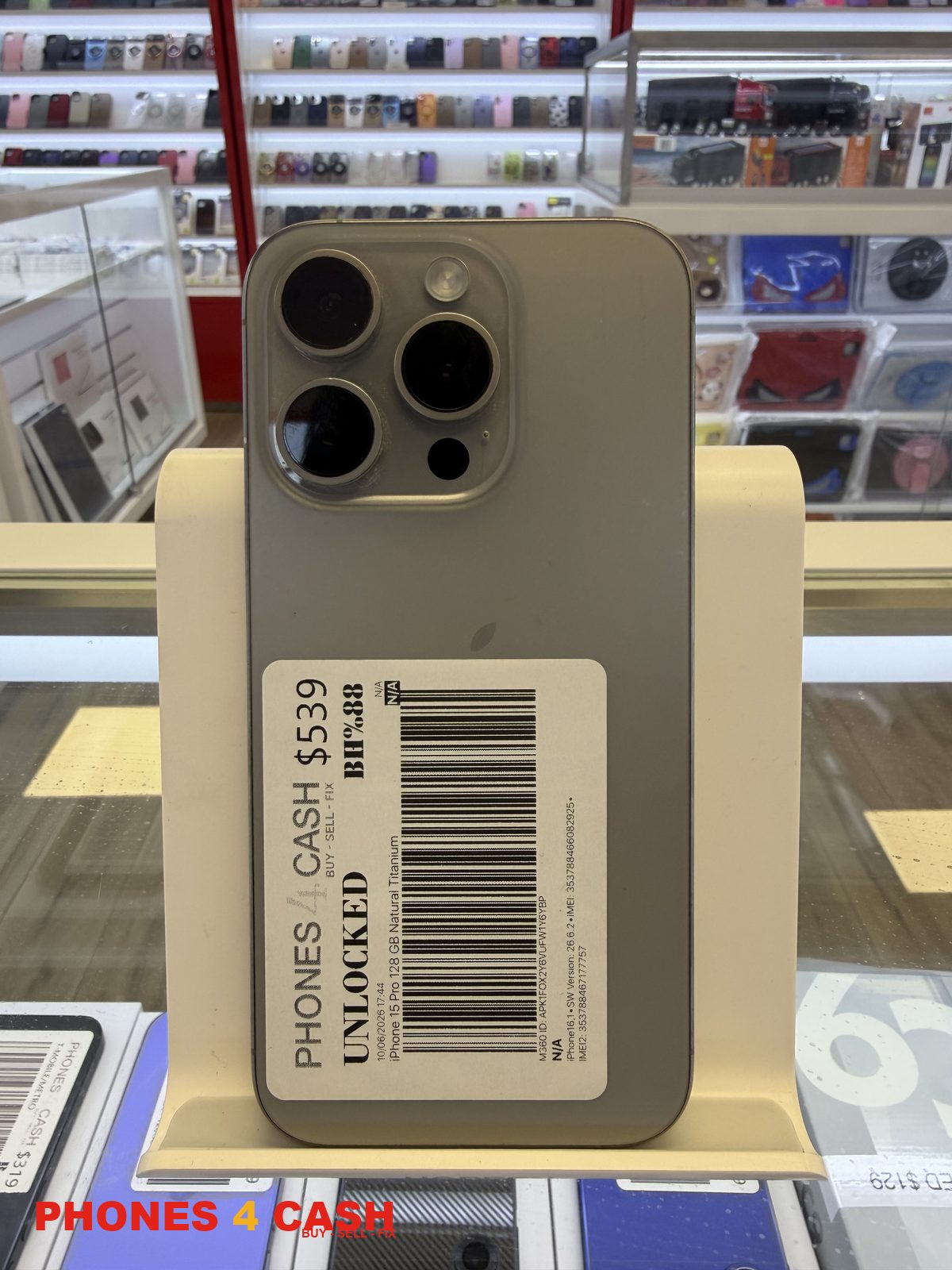 iPhone 15 Pro - 128GB Natural Titanium (Unlocked)