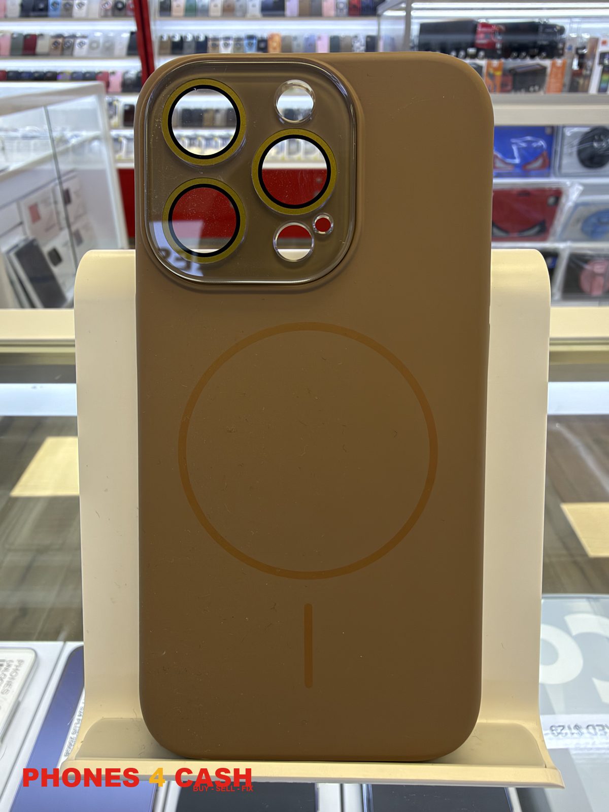 iPhone 14 Pro Case - Brown MagSafe