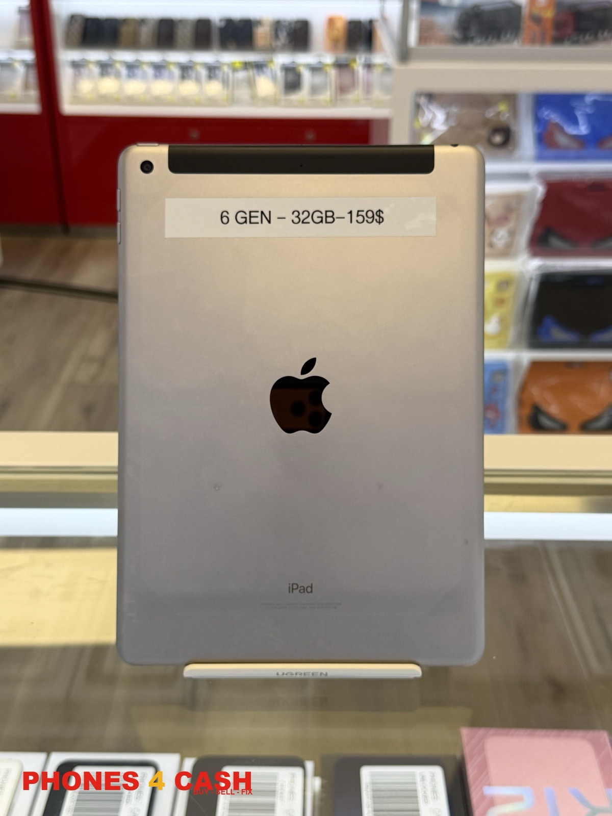 iPad (6th Gen) - 32GB Wi-Fi + Cellular