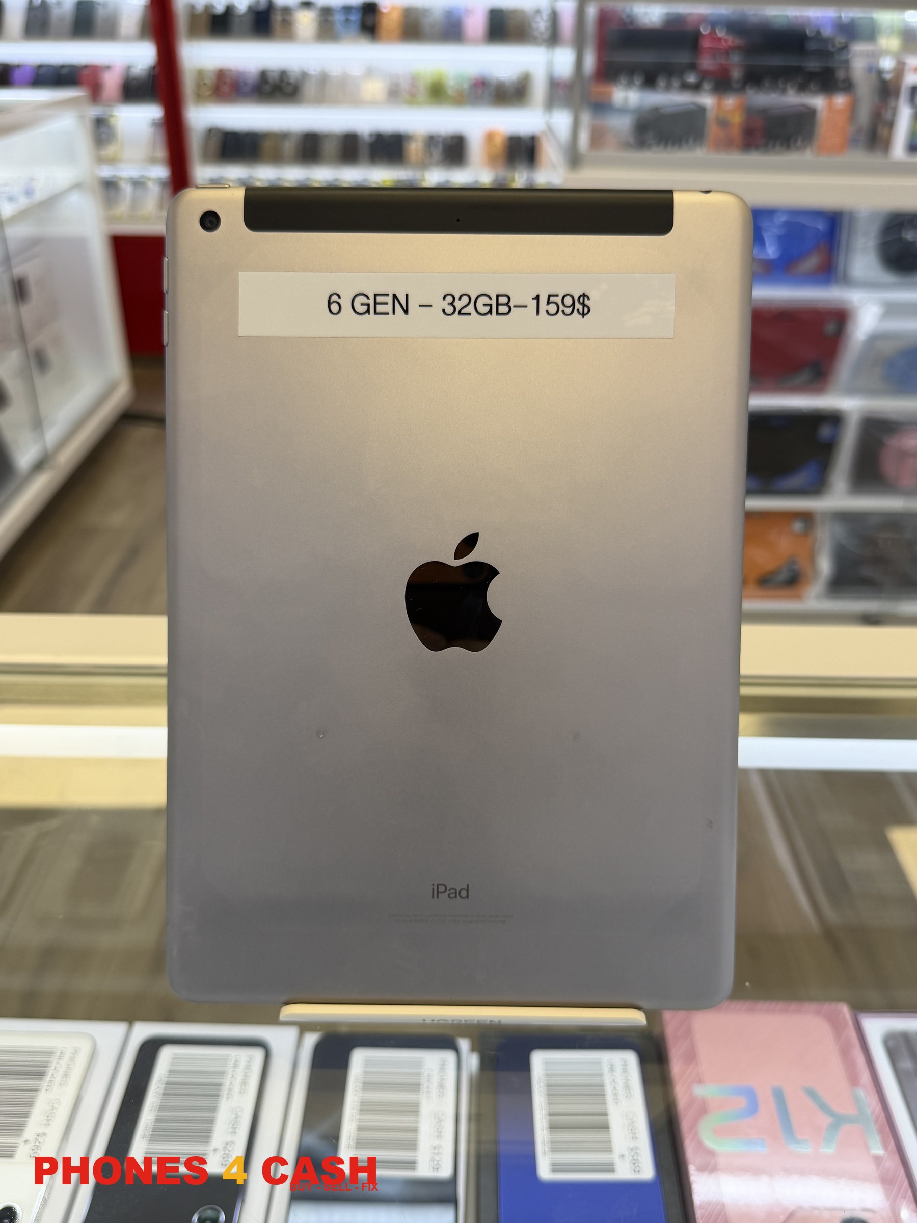 iPad (6th Gen) - 32GB Wi-Fi + Cellular - photo 1