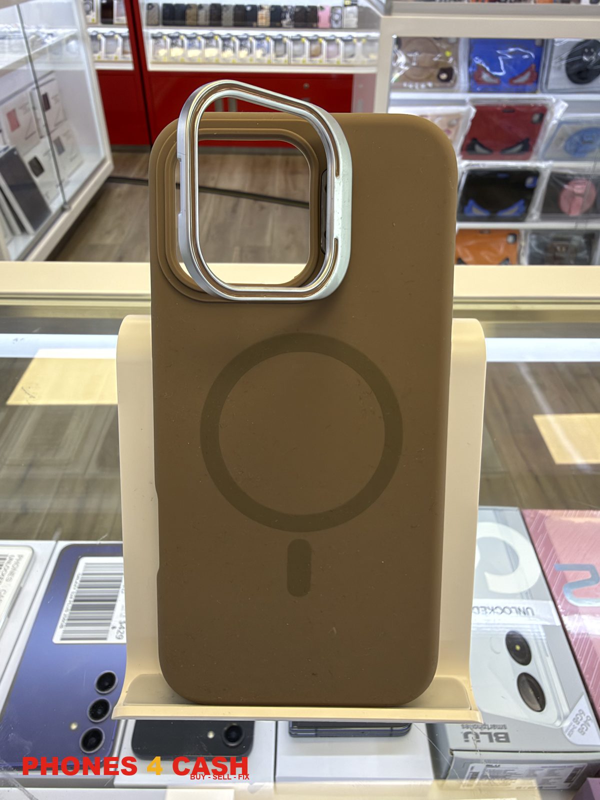 iPhone 16 Pro Max Case - Frosted MagSafe Gold