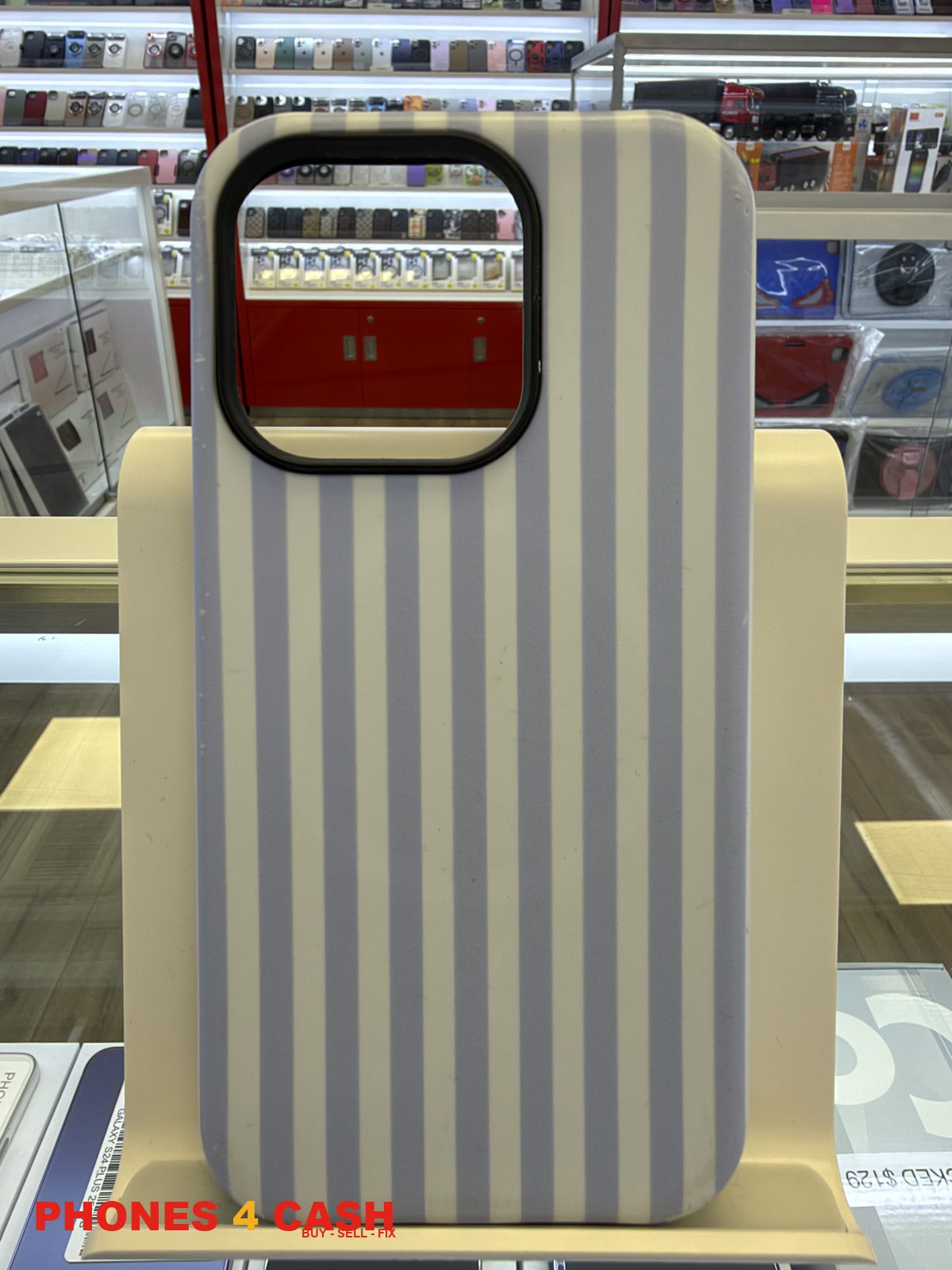 iPhone 14 Pro Case - Gray Stripes