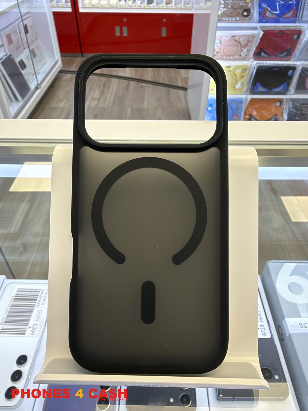 iPhone 17 & 18 Pro Case - Design 05