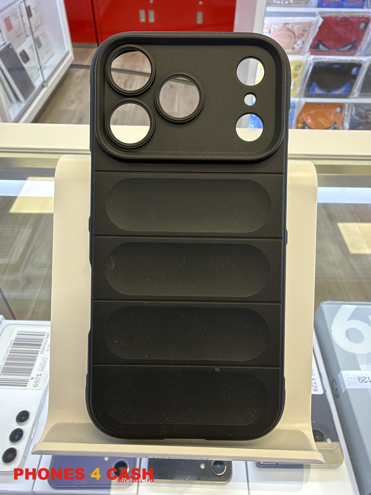 iPhone 17 & 18 Pro Case - Design 09