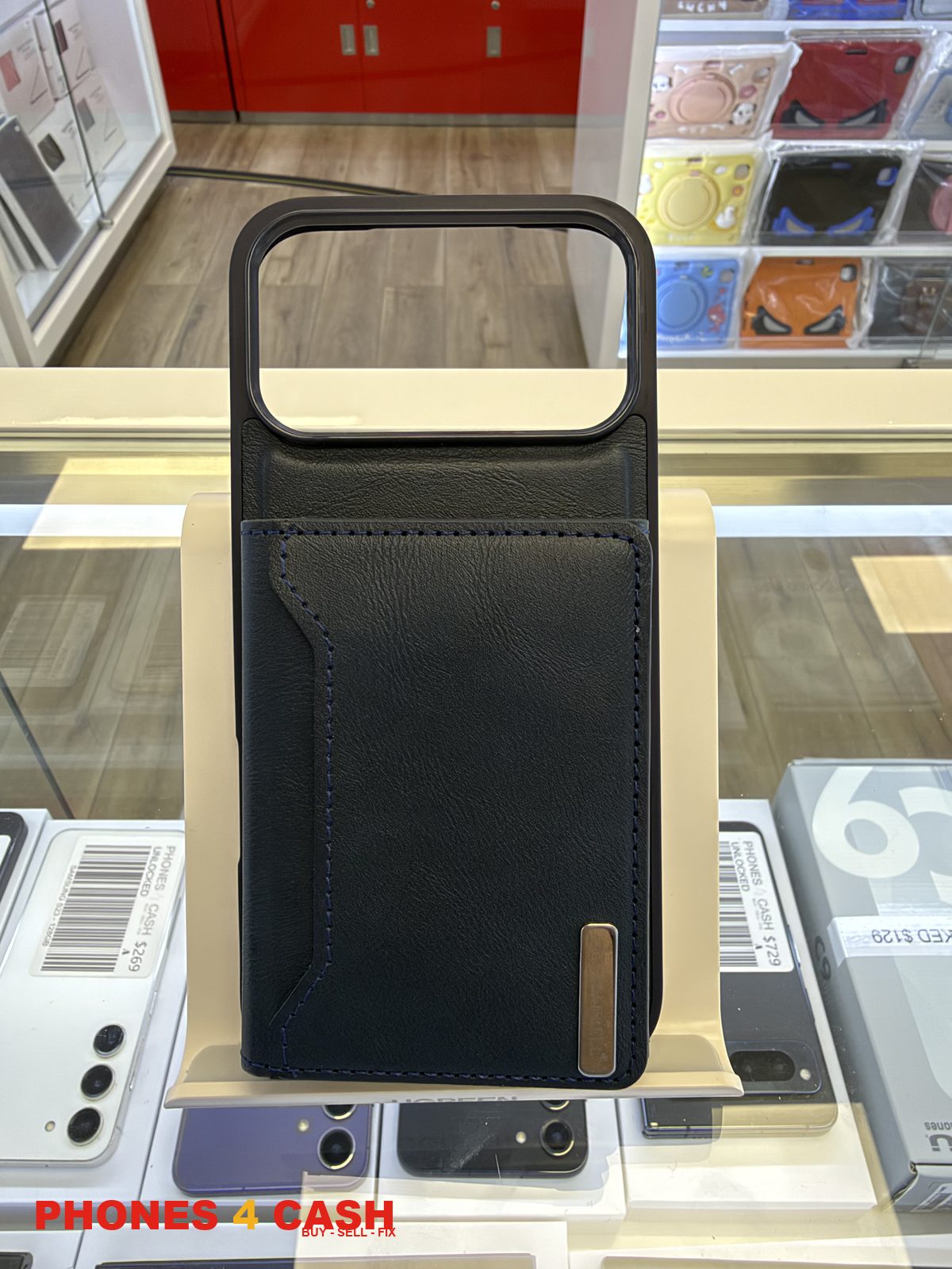 iPhone 17 & 18 Pro Max Case - Leather Card Holder (Black)